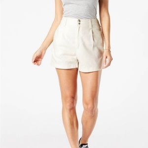 DENIZEN from Levi’s Women’s Loose A-line Jean Shorts